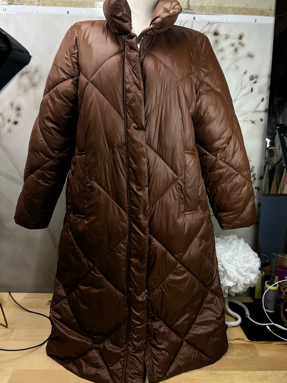Abercrombie & Fitch Dark chocolate Brown Puffer Coat, oversized